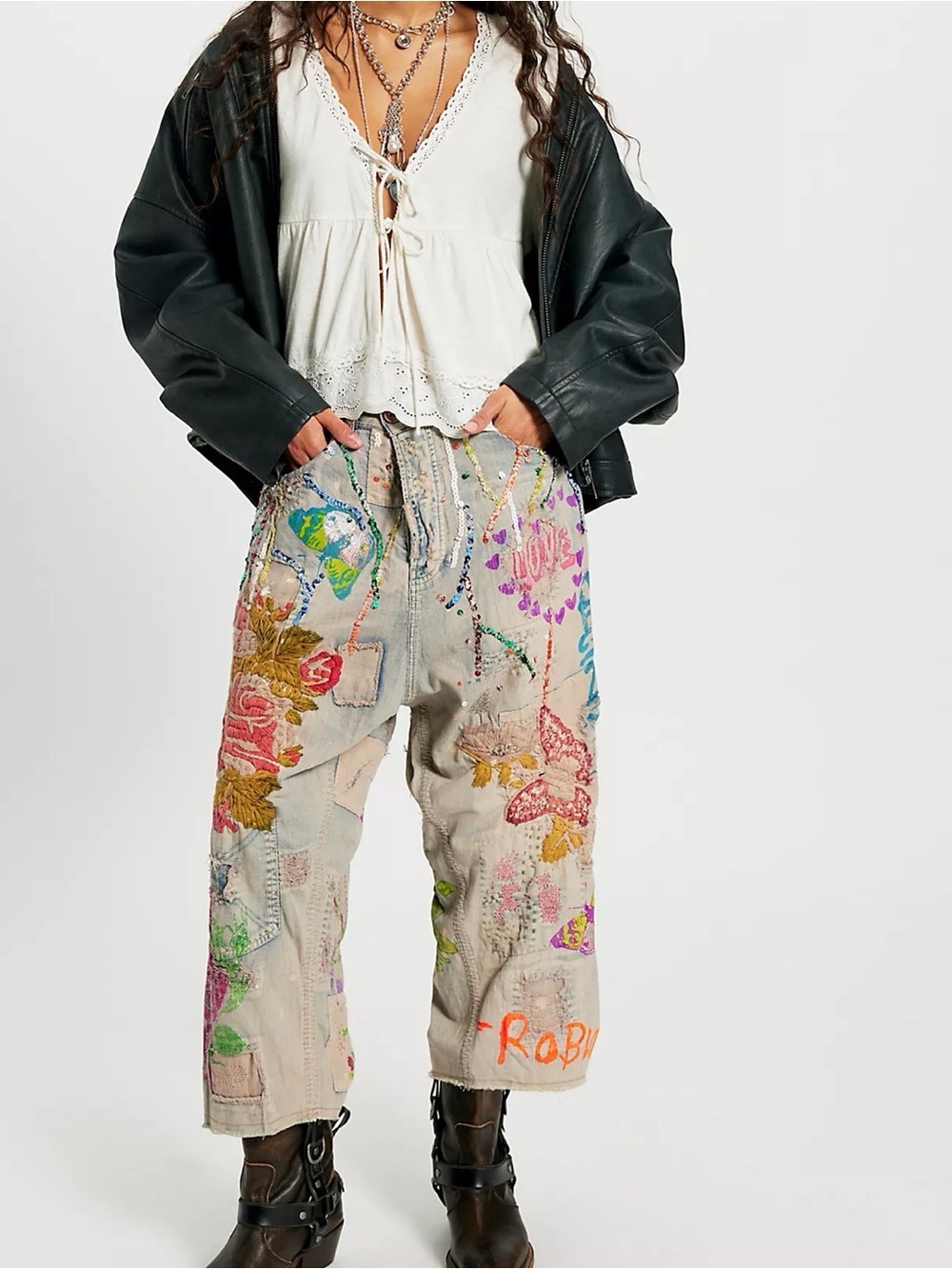 Magnolia Pearl NWT ** Sold Out ** Valentine Crop Denim Miner Pants